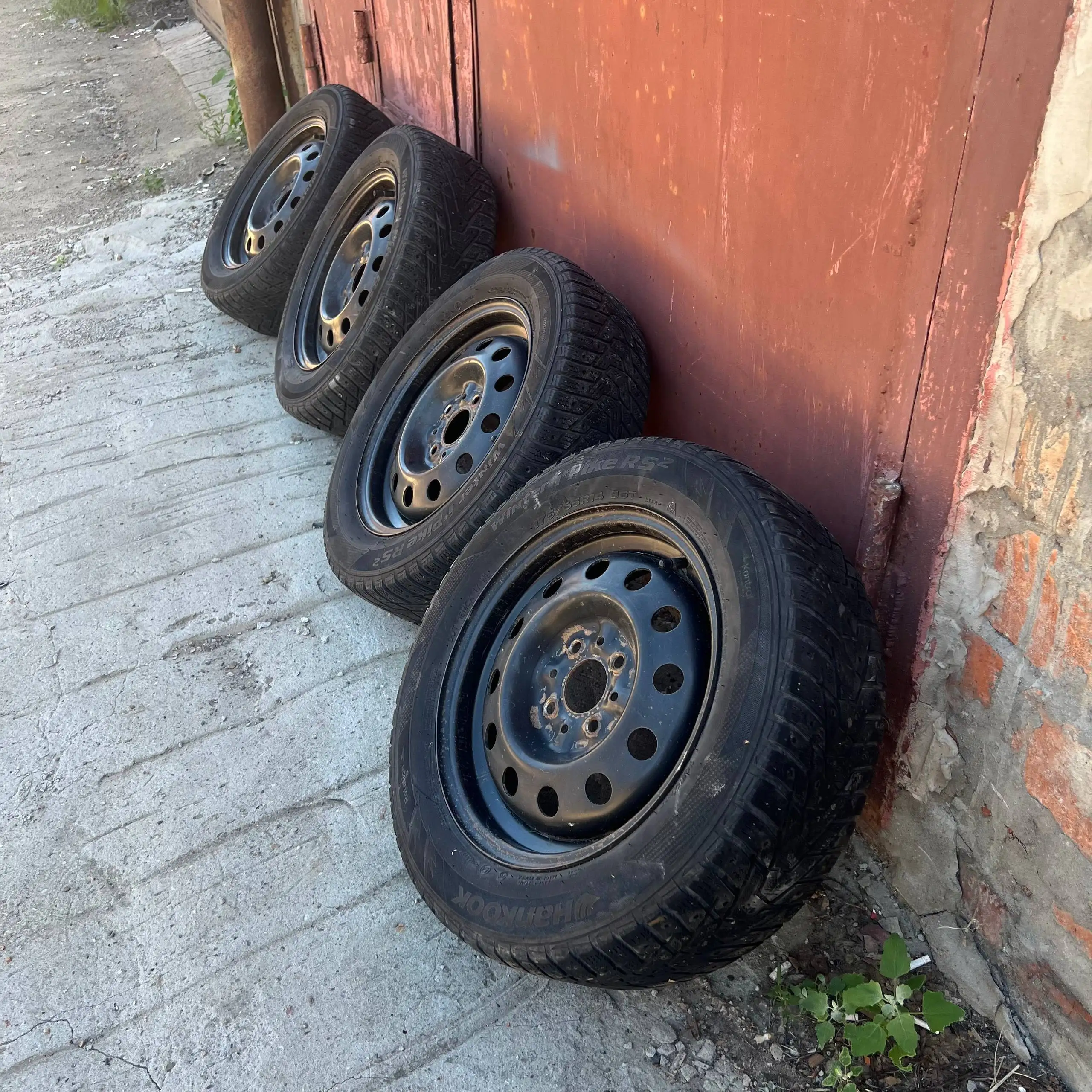 Продам штампы с резиной 175/65 R14 4/100 - Колёса и шины (Авто) в Новосибирск
