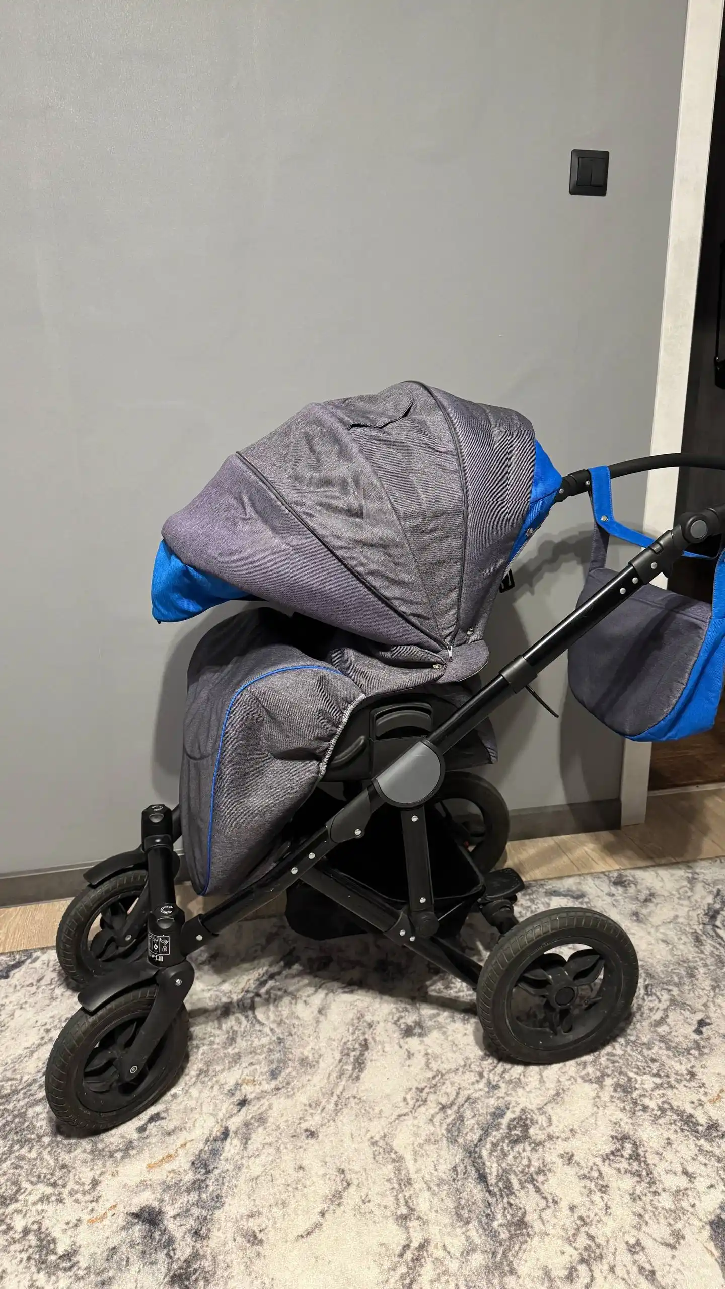 Коляска 2в1 с двумя блоками