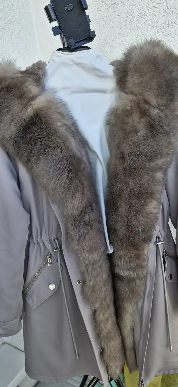 Женская парка размер 42-44