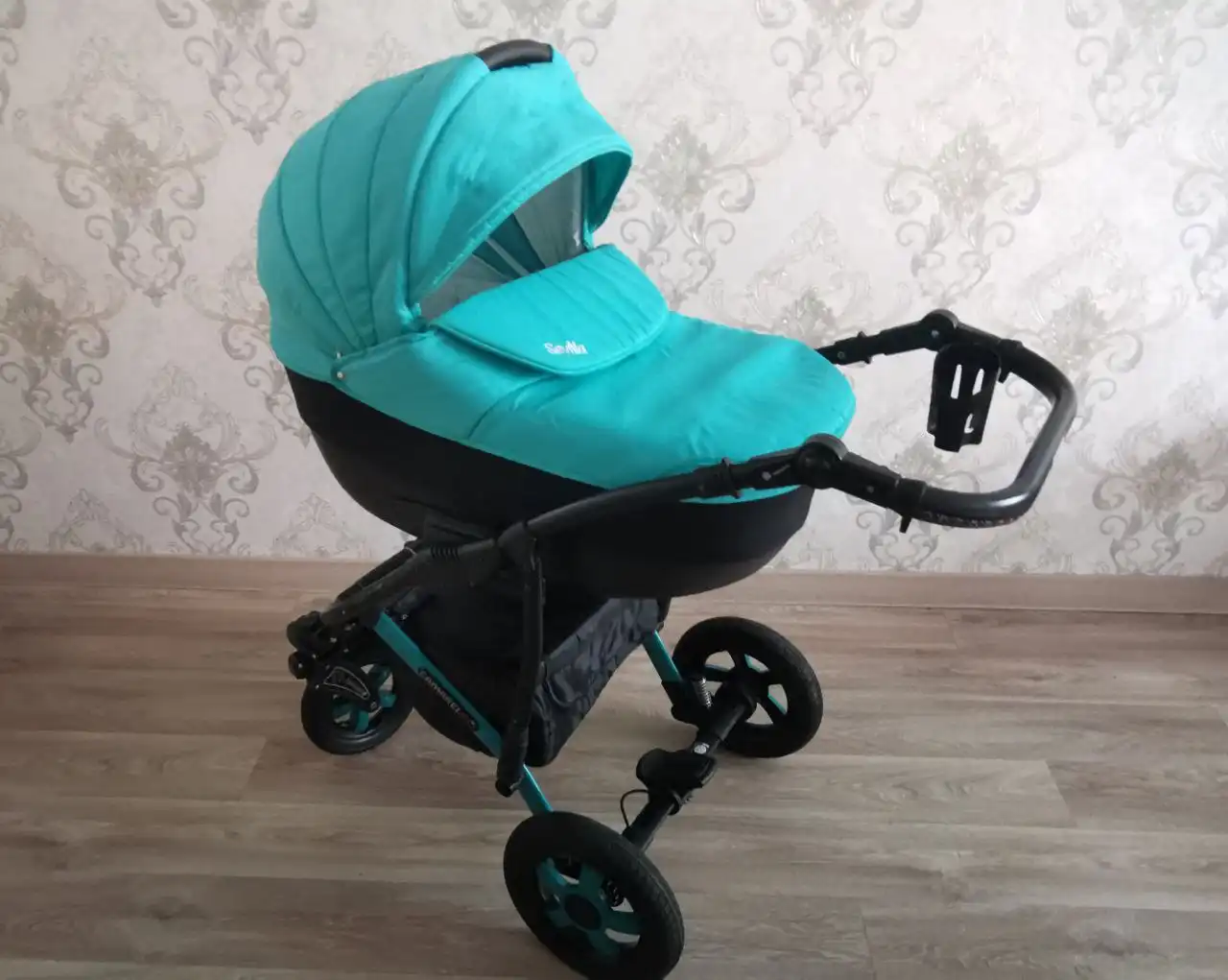 Продам коляску 2 в 1 Camarelo Sevilla