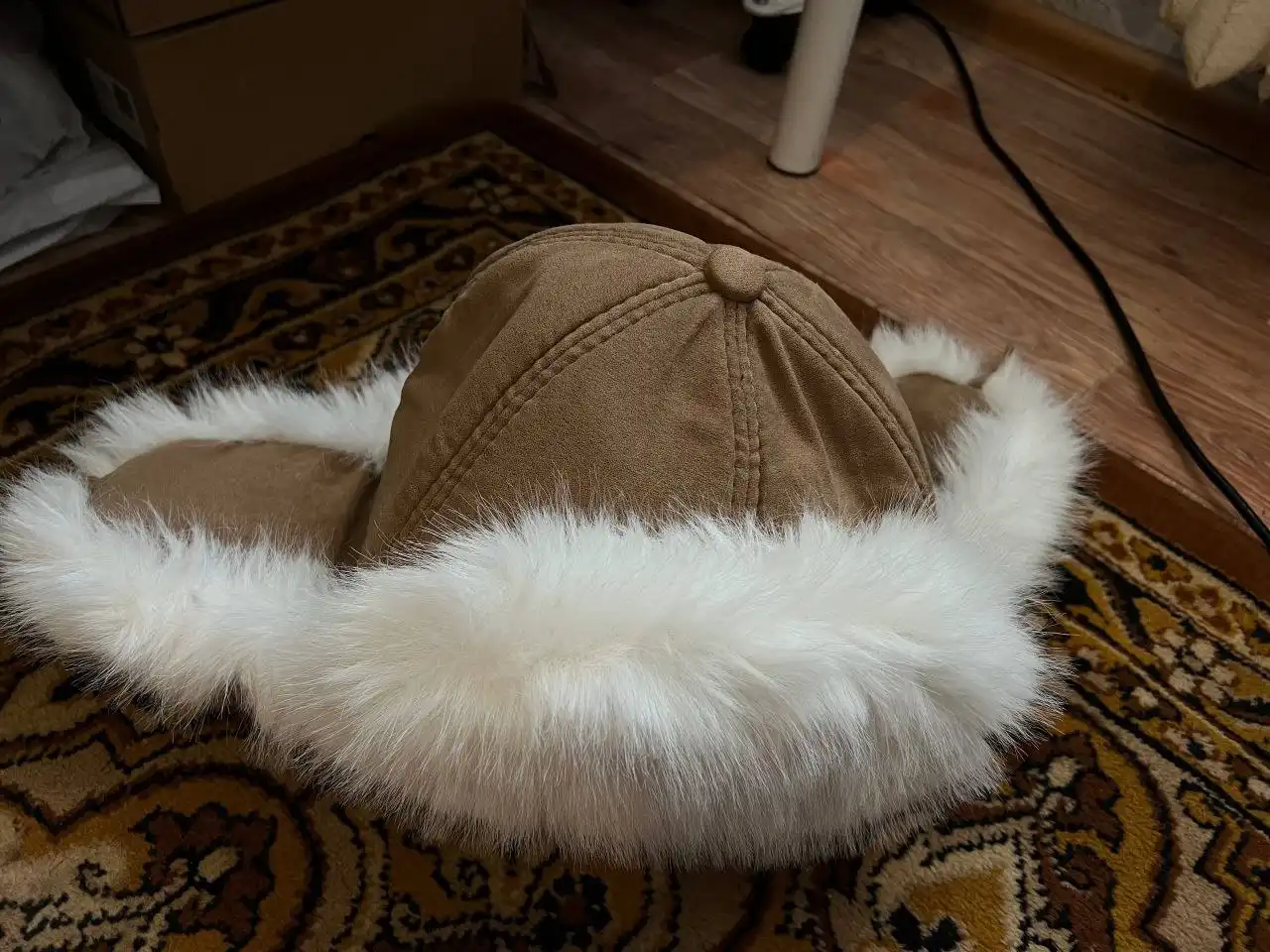 Шапка-ушанка из меха