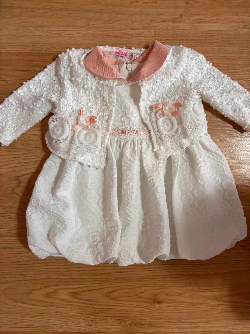 Продажа нарядных платьев