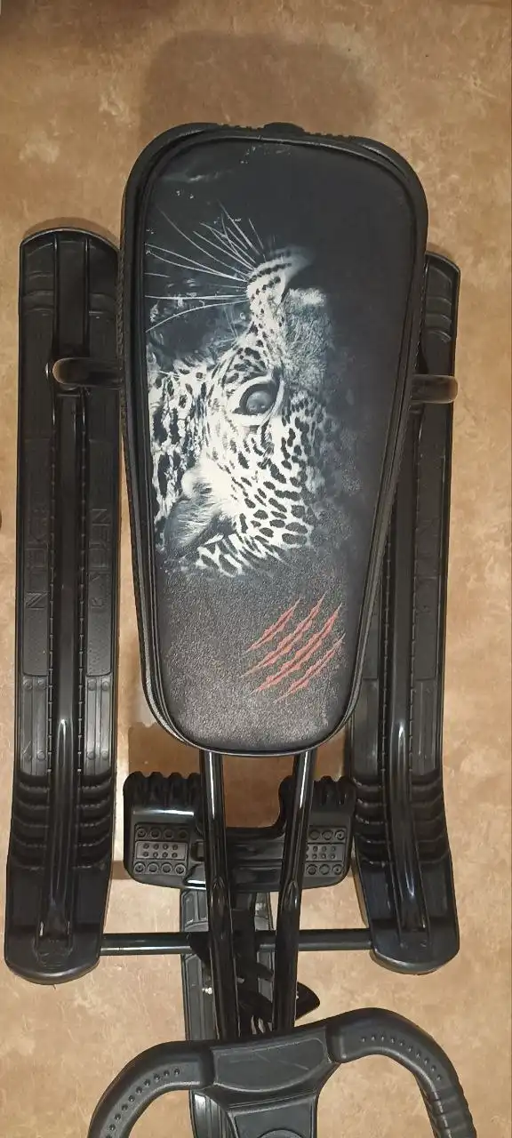 Снегокат состояния нового с незначительными потертостями