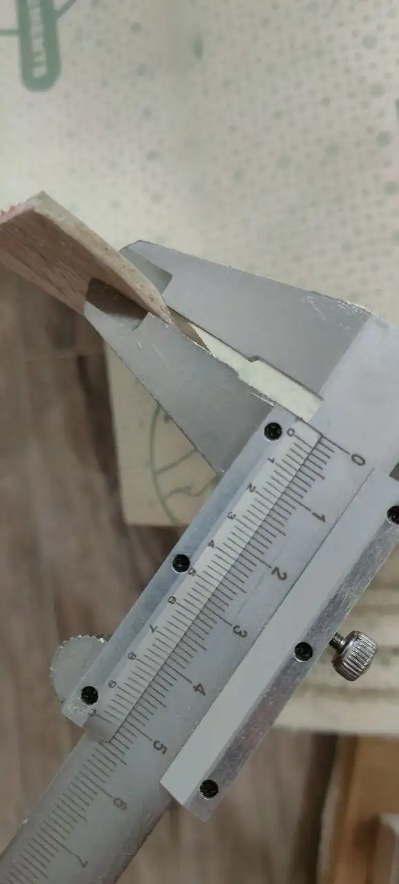 Продажа двери и линолеума в Кемерово