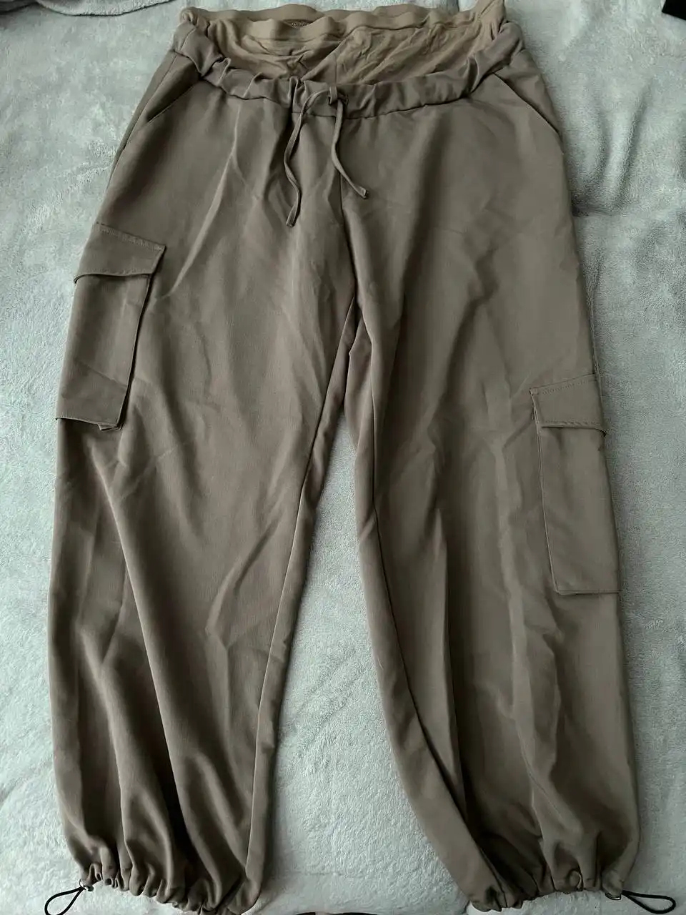 Продам тонкие летние джинсы размер 50