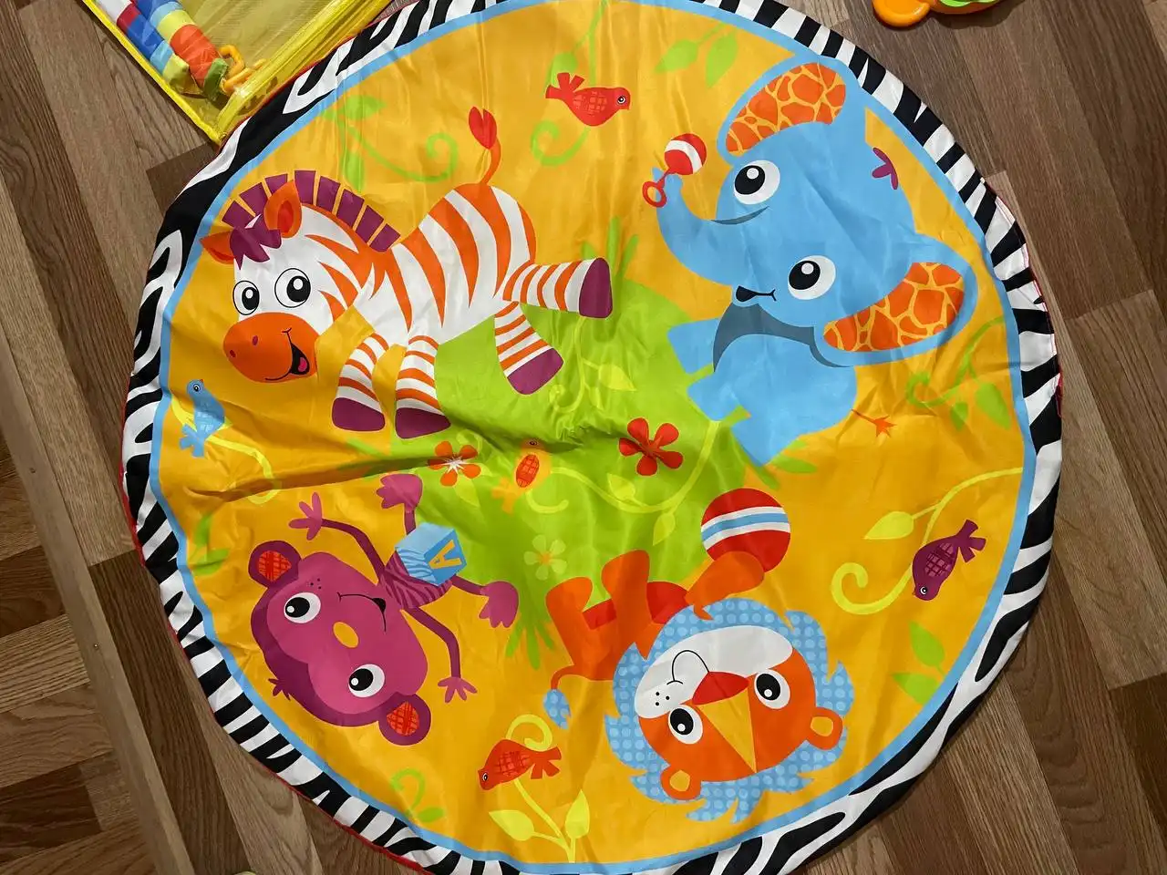 Продам 3 коврика для детей: развивающий, водный, складной для ползания