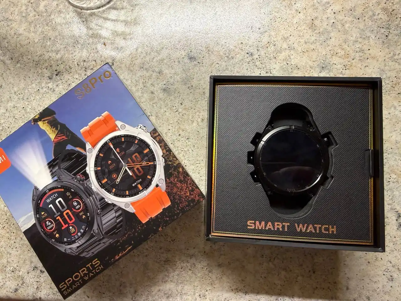 Продам новые часы с зарядным проводом и 2 ремнями - Часы (Электроника) в Кемерово