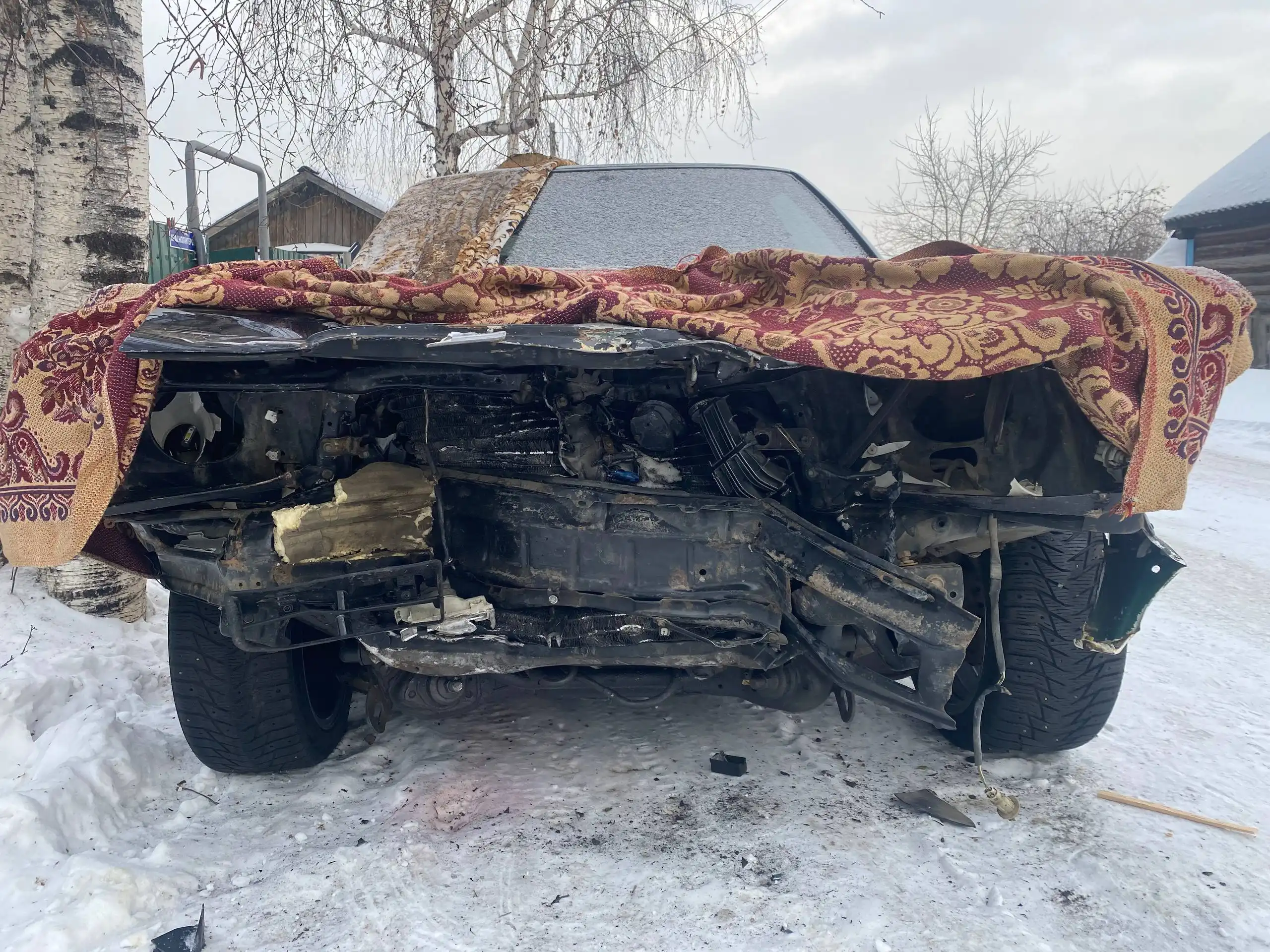 Toyota Krown 1988 года после ДТП - Авто в Ленинск-Кузнецкий