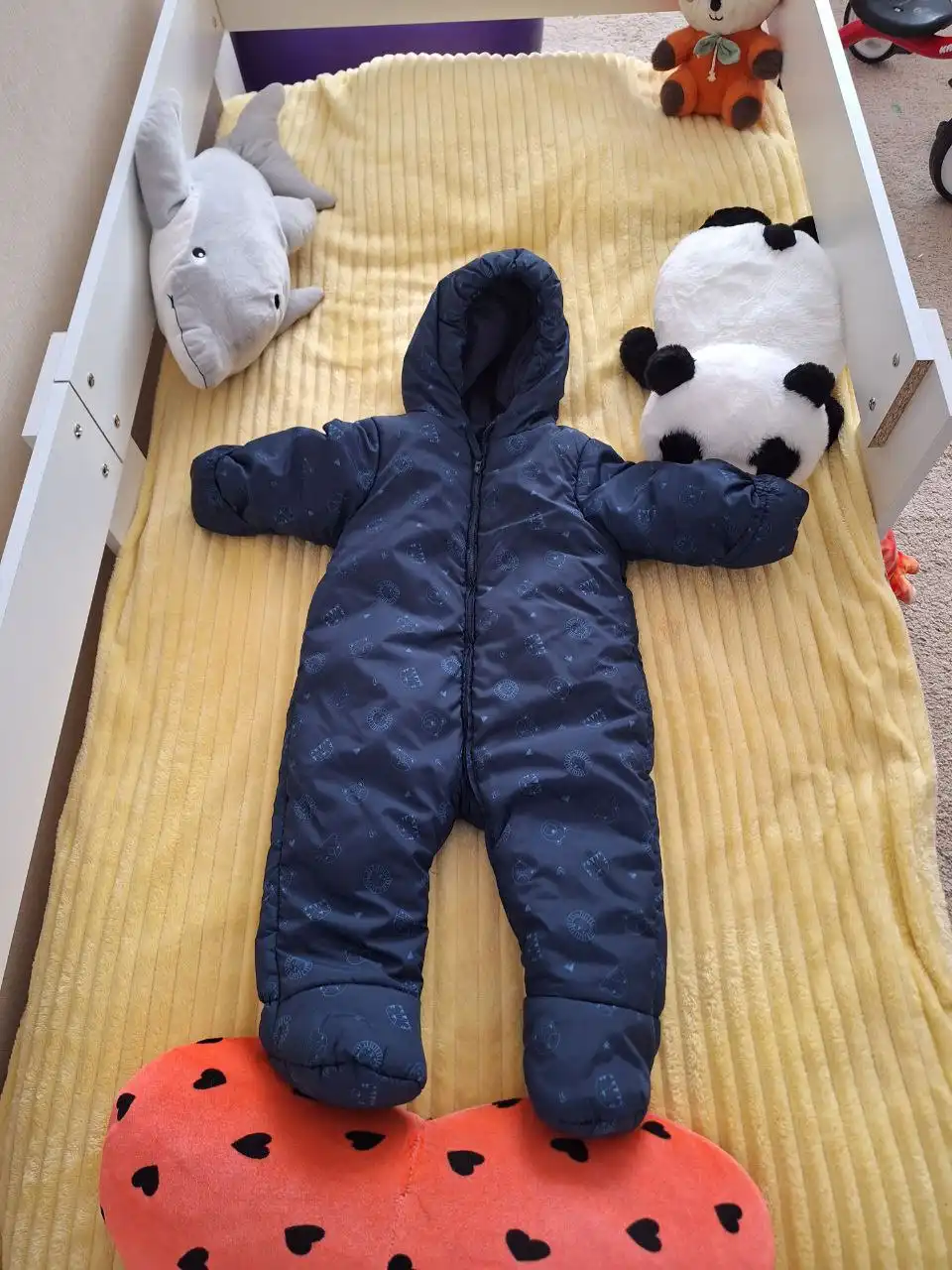 Детская одежда и автолюлька - Детская одежда и автокресла (Товары для детей) в Кемерово