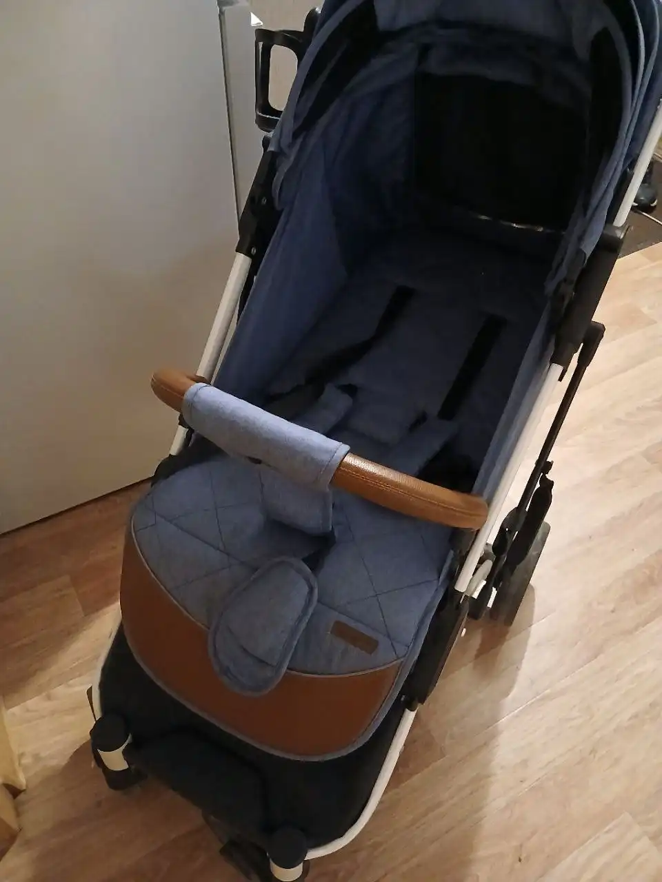 Продам коляску в хорошем состоянии - Товары для детей в Кемерово