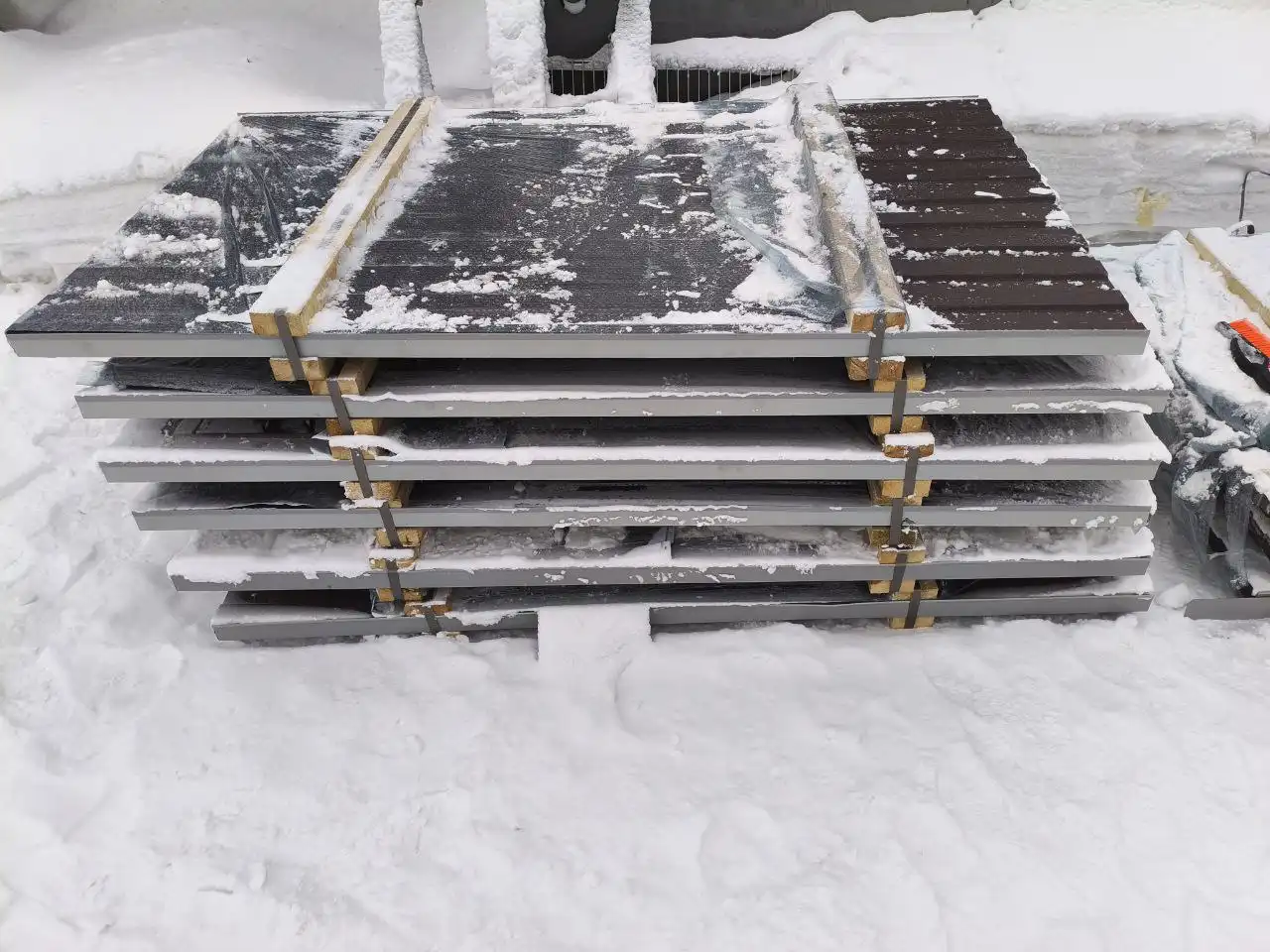 Профлист 2000см на 1200см с8 толщина 0.4мм цвет шоколад - Барахолка в Кемерово