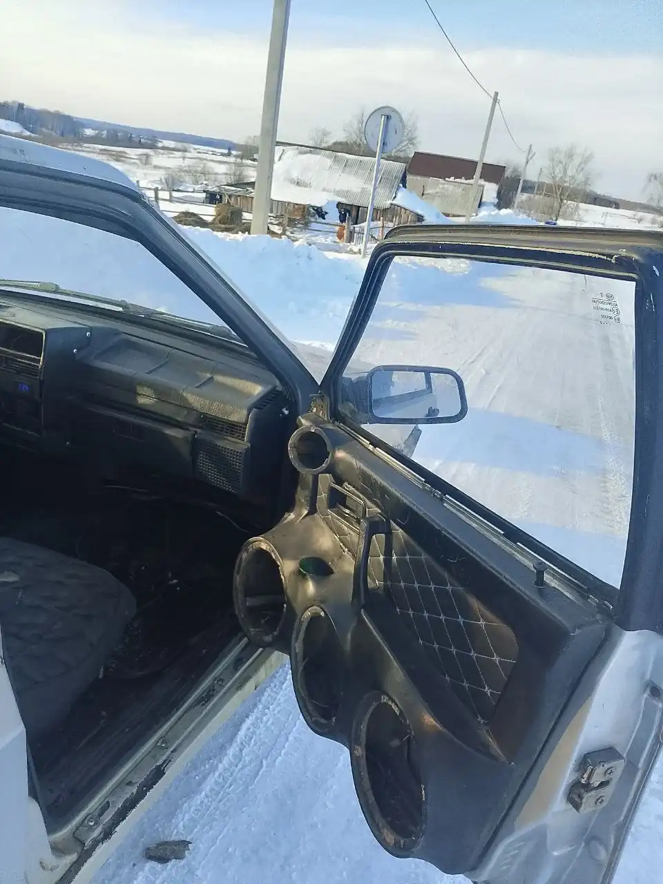 Продажа карт на ВАЗ 2109,99 с динамиками и рупором - Аудиооборудование для авто (Запчасти) в Кемерово