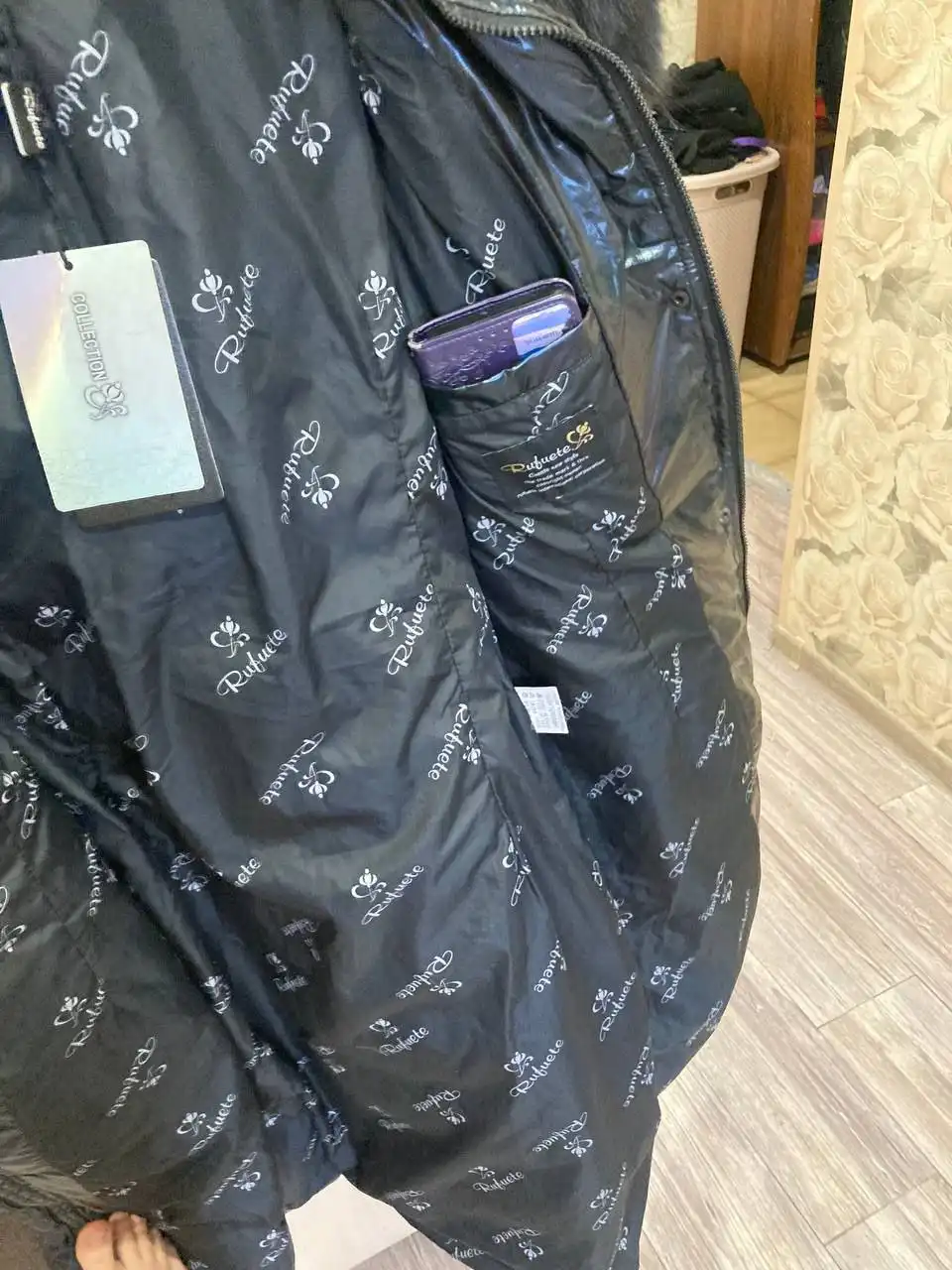 Пуховик новый размер 46-48 - Верхняя одежда (Одежда) в Кемерово