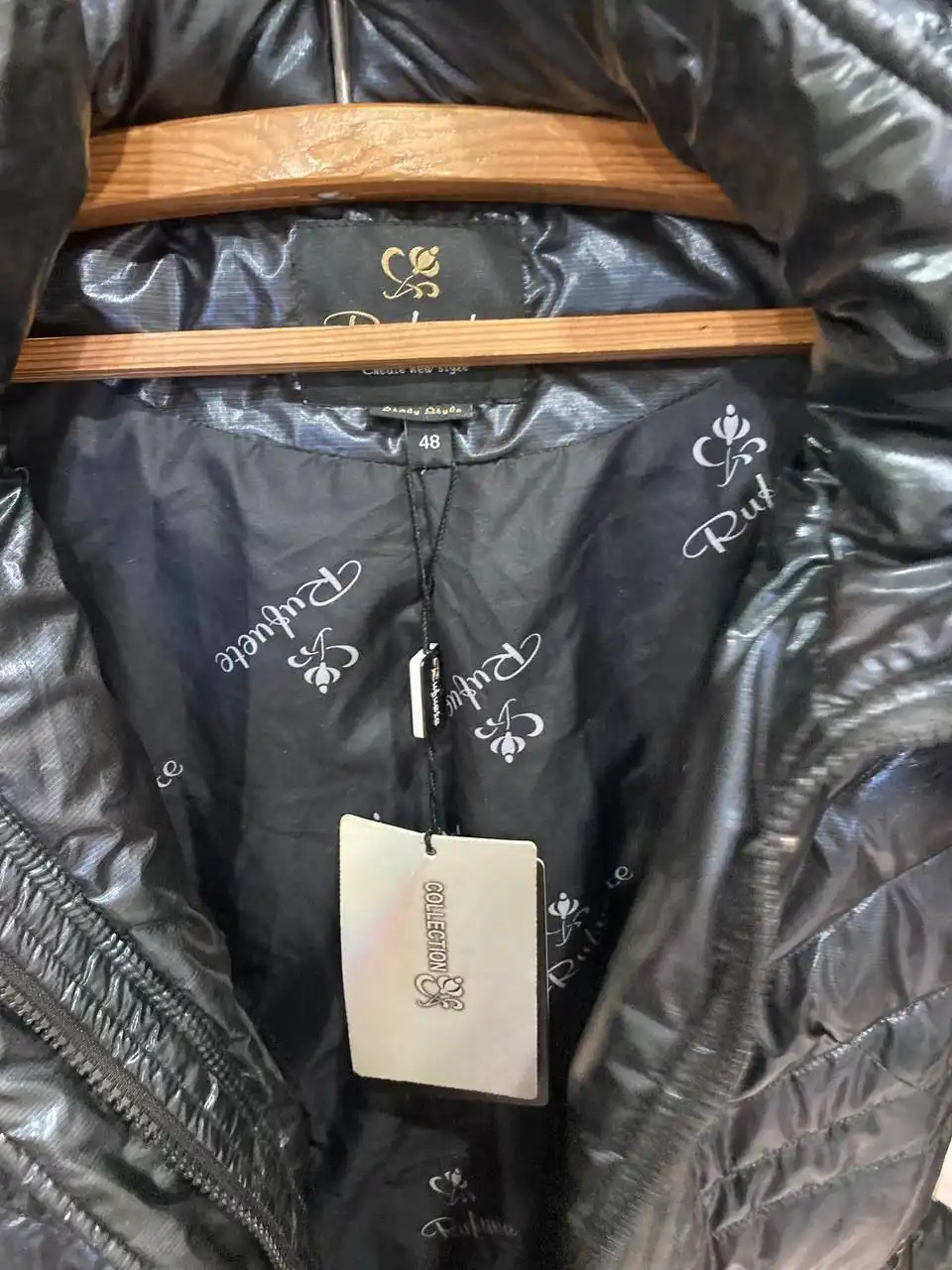 Пуховик новый размер 46-48 - Верхняя одежда (Одежда) в Кемерово