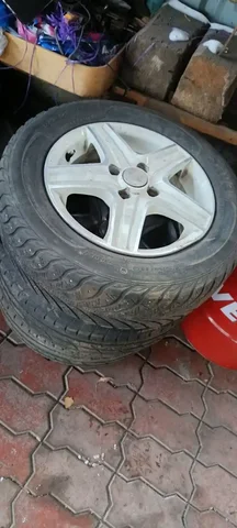 Продам 3 литья R14 - Автоаксессуары в Кемерово