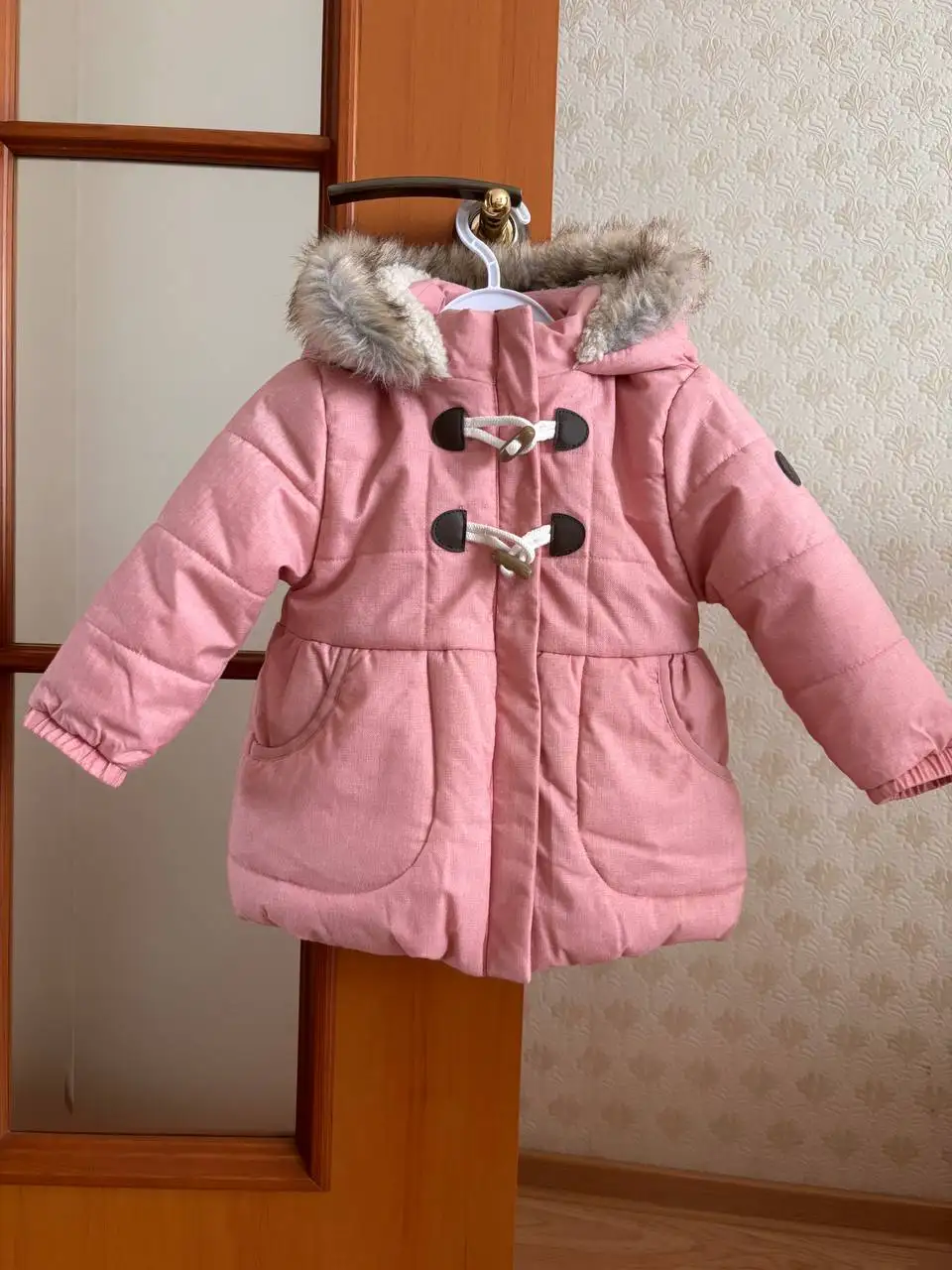 Утепленная куртка для прохладной весны - Верхняя одежда (Одежда) в Кемерово