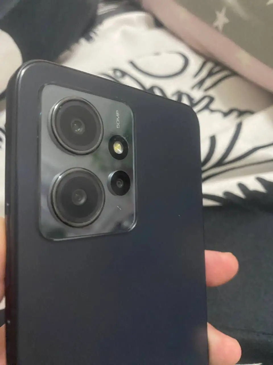 Продажа двух телефонов: Apple iPhone 11 и Redmi Note 12 - Телефоны (Электроника) в Кемерово