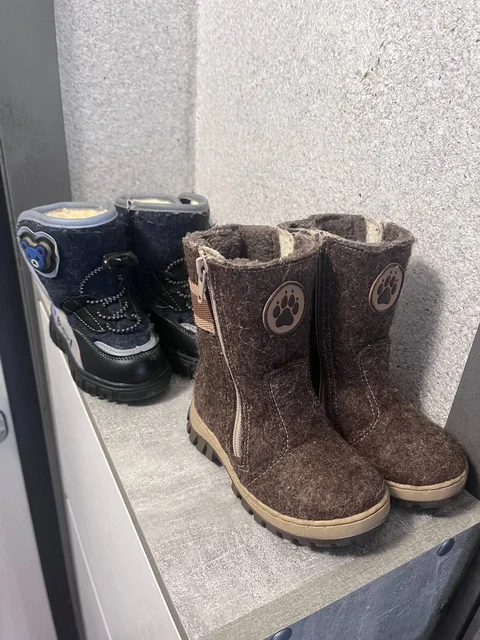 Детские зимние ботинки и валенки 23 размера - Прогулочные коляски в Кемерово