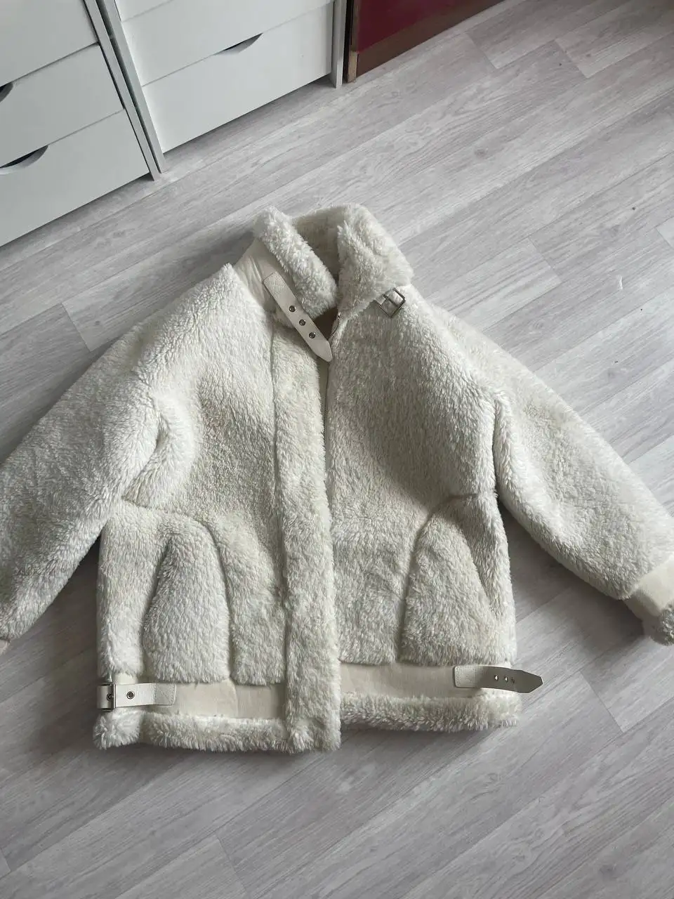 Продам вещи, носились пару раз - Барахолка в Кемерово