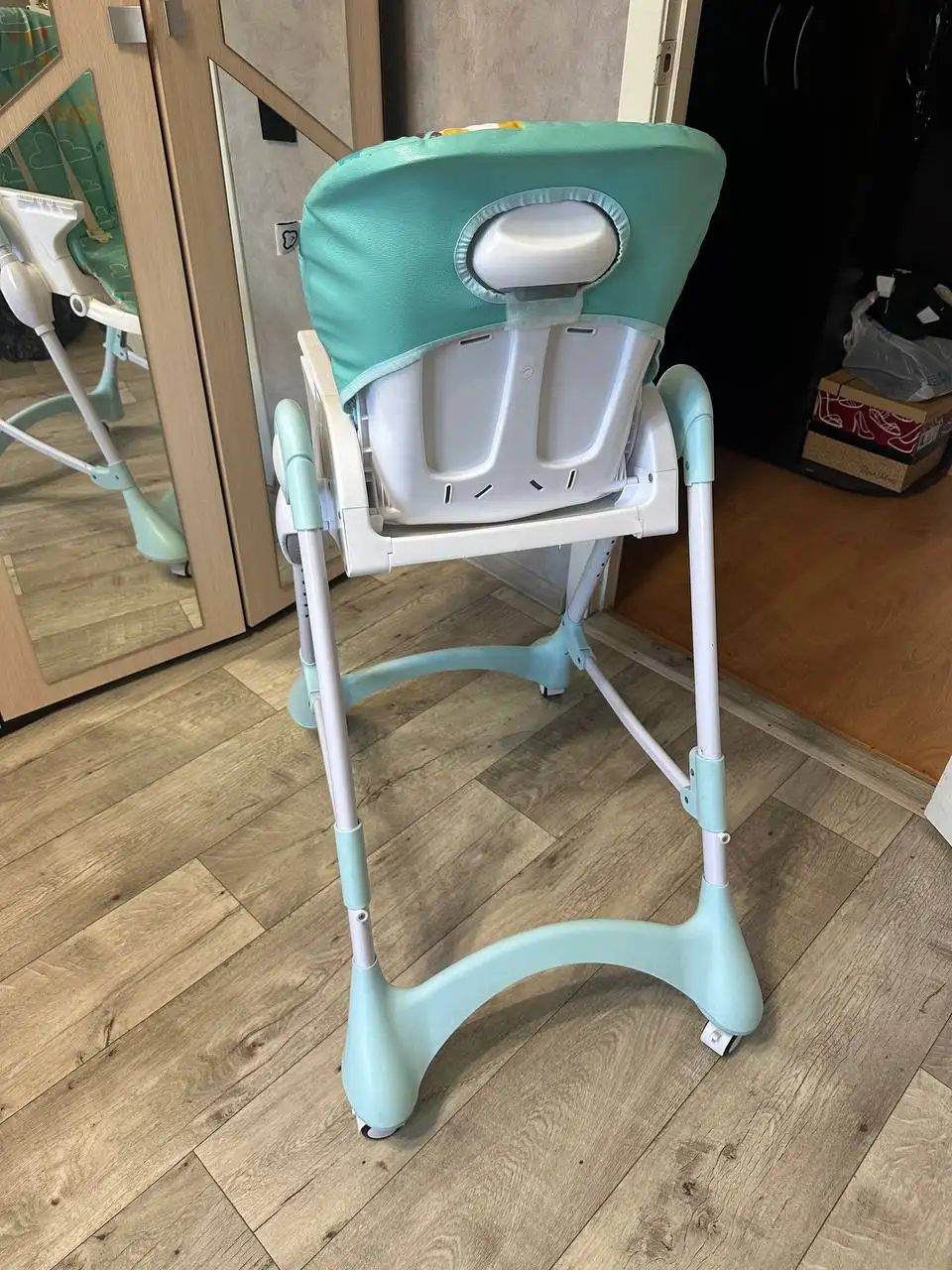 Продам детский стульчик для кормления - Детская мебель (Товары для детей) в Кемерово