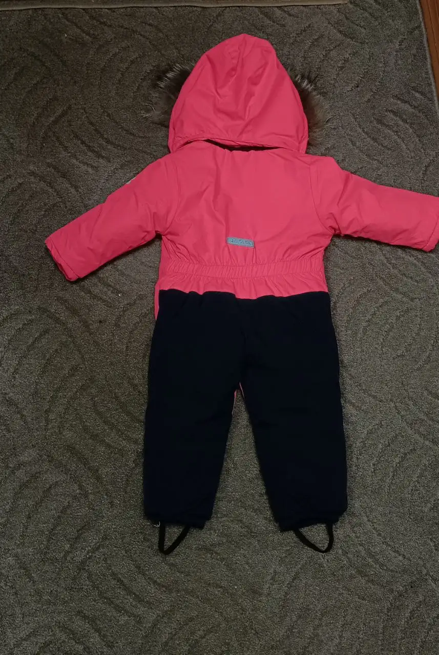 Продам зимний комбинезон для девочки - Одежда (Товары для детей) в Кемерово