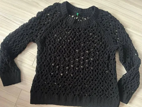 Кофта Benetton - Куртки в Кемерово