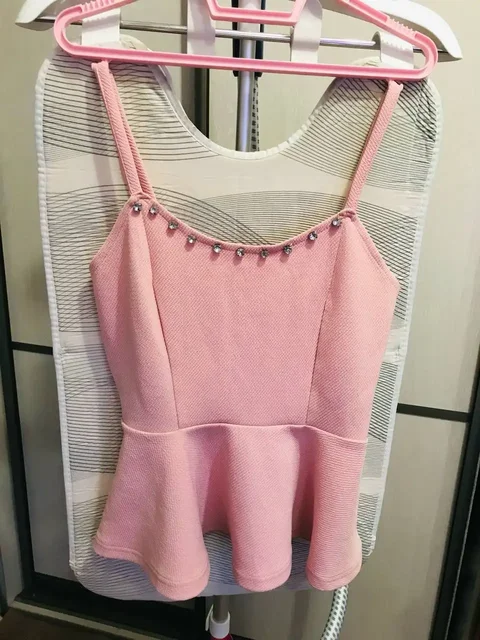 Топ маечка с баской на талии - Куртки в Кемерово