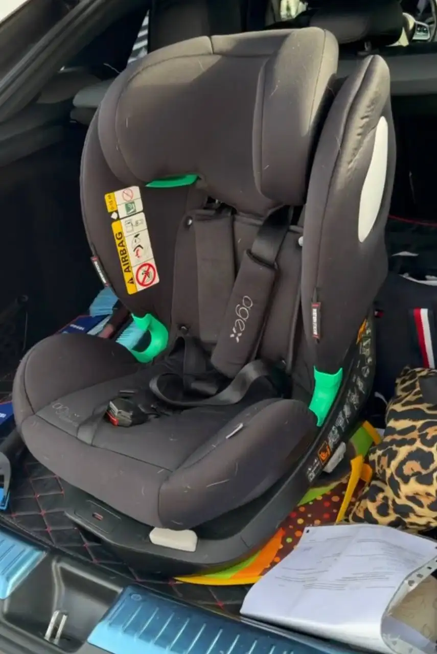 Продам автокресло поворотное 360 изофикс 0-36 кг - Автокресла (Товары для детей) в Кемерово