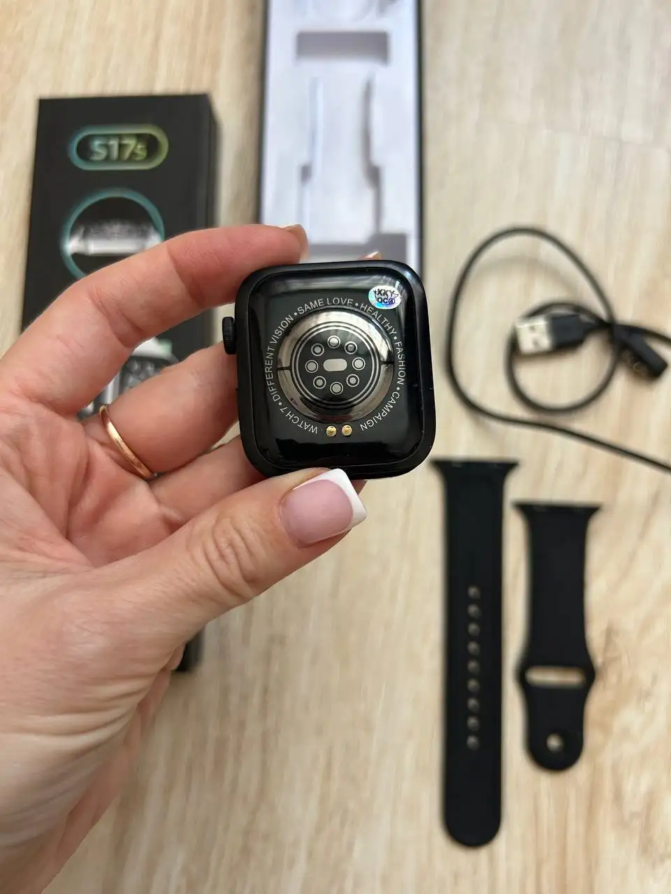 Часы не заряжаются - Барахолка в Кемерово