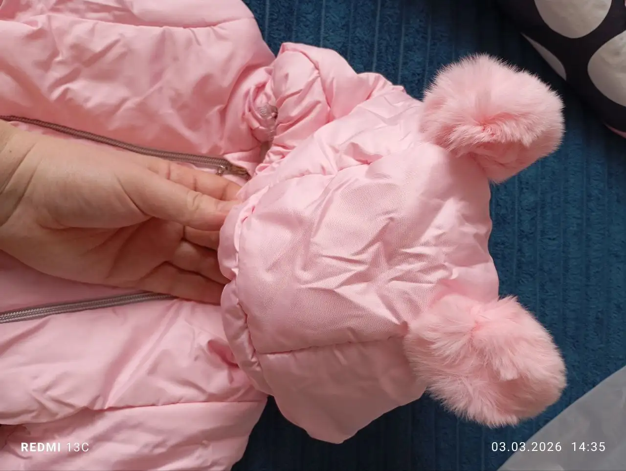 Комбинезон на девочку размер 74 с шапкой в подарок - Детская одежда (Товары для детей) в Кемерово