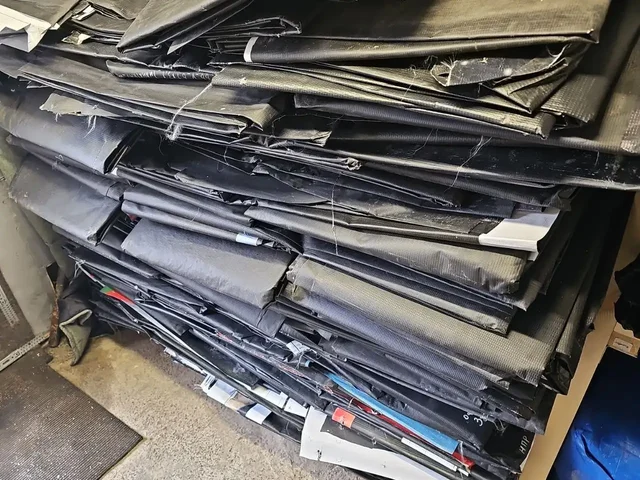 Продам баннер б/у 3х6 метров - частное объявление в Кемерово