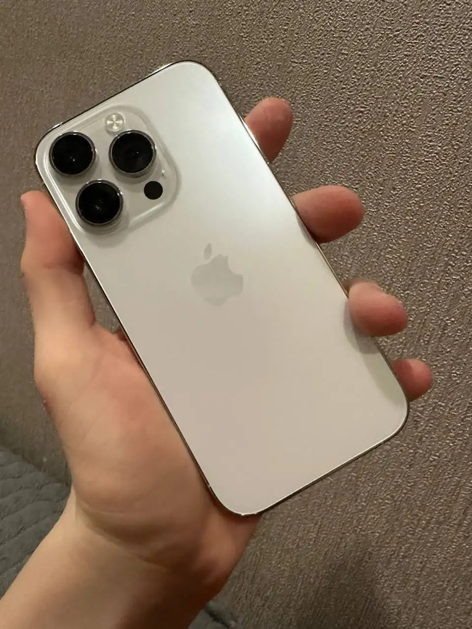 Продам 2 iPhone 14 Pro в идеальном состоянии - Смартфоны (Электроника) в Кемерово