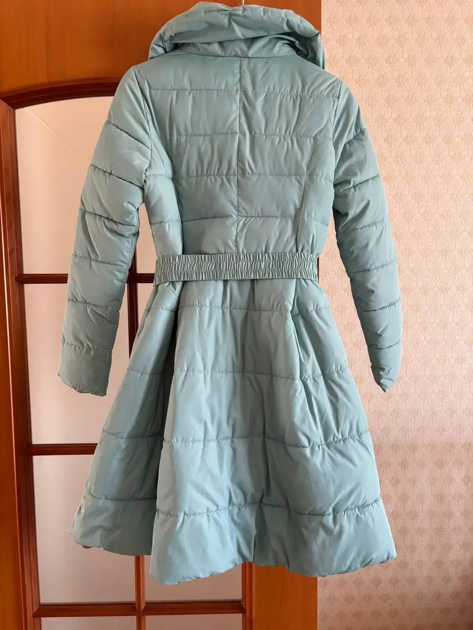 Продам куртку размер 44-46 новое состояние - Верхняя одежда (Одежда) в Кемерово