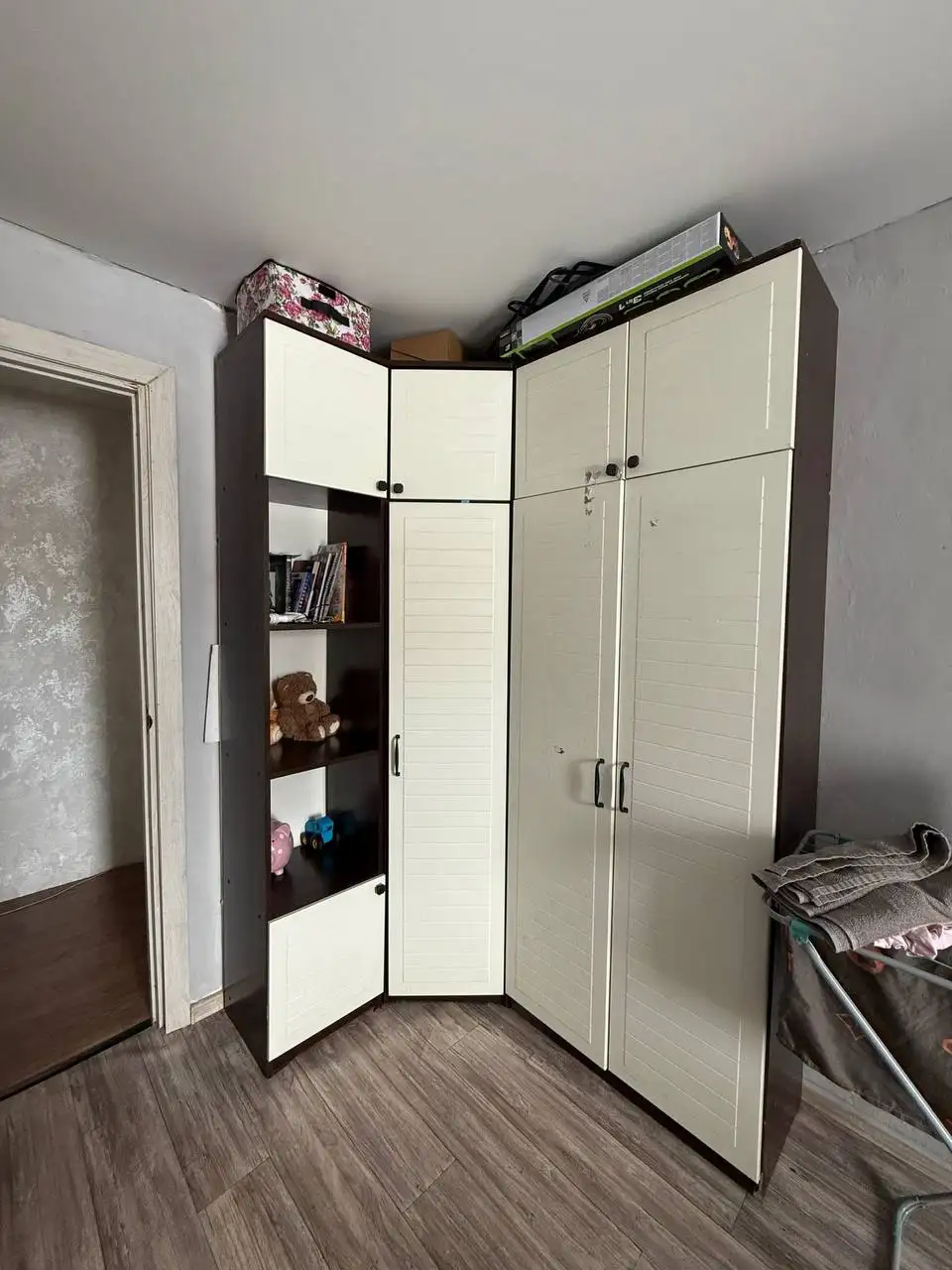 Угловой шкаф - Барахолка в Кемерово