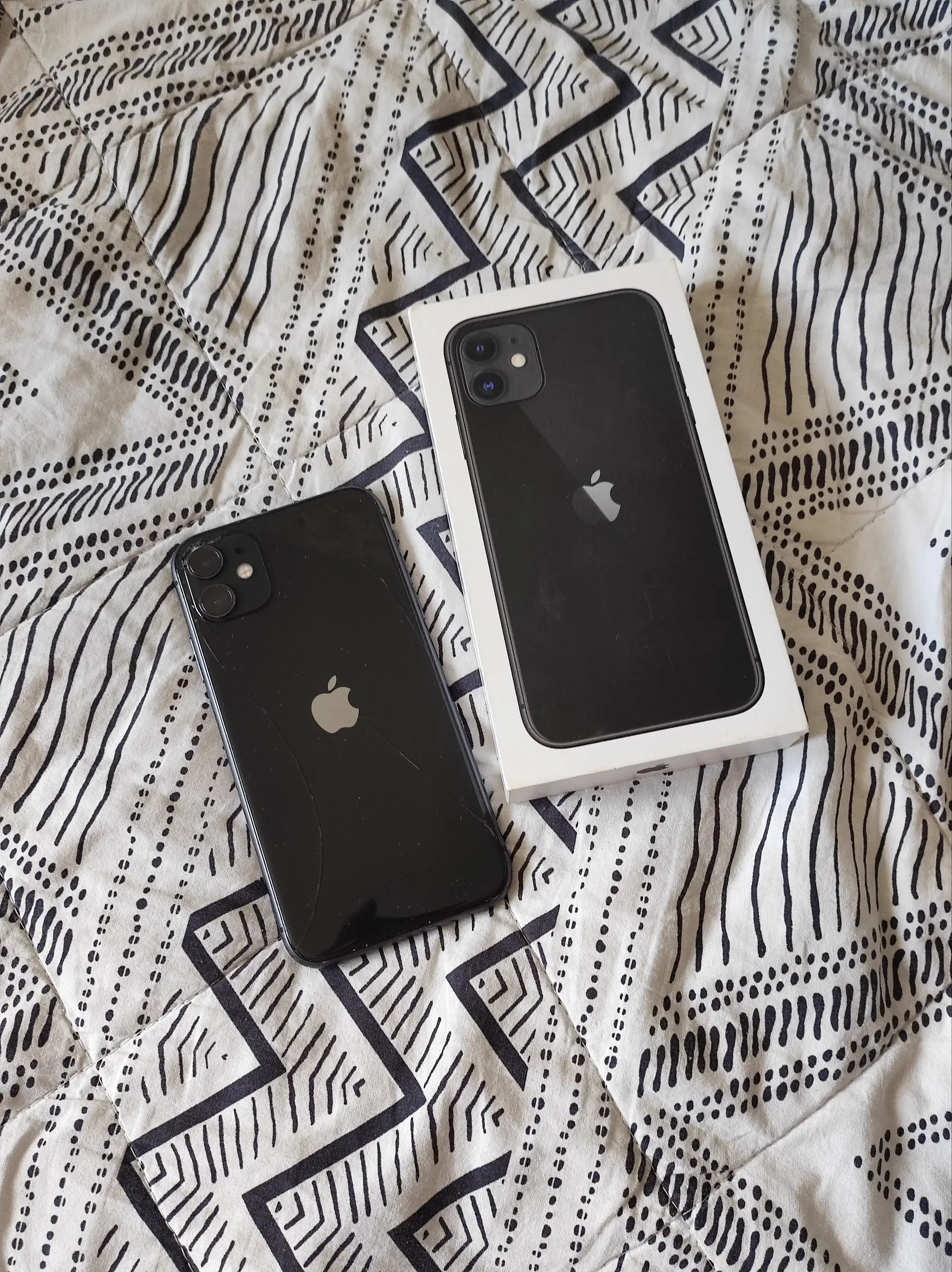 iPhone 11, 64гб в хорошем состоянии - Смартфоны (Электроника) в Кемерово