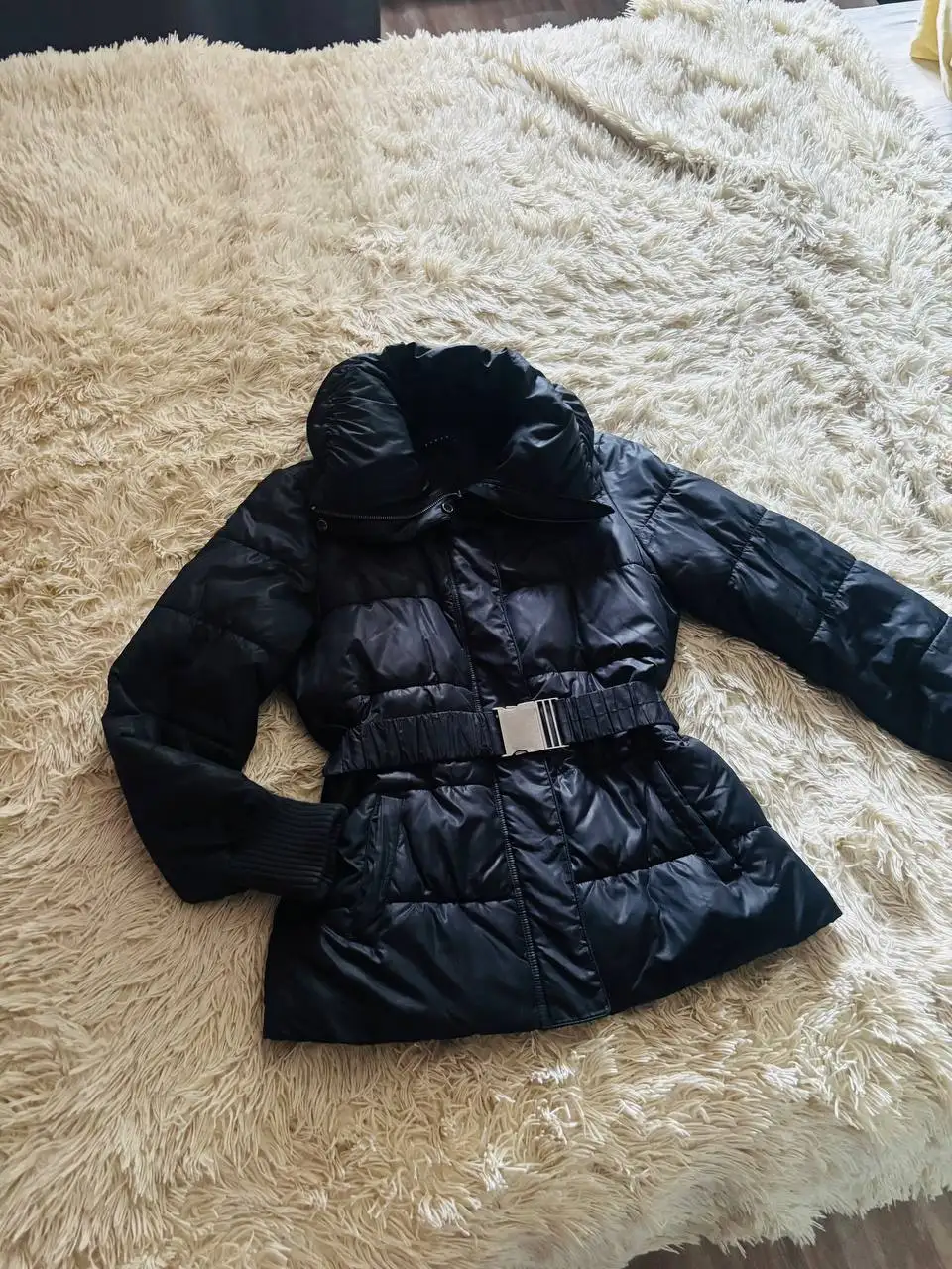 Куртка 42-44 размера - Верхняя одежда (Одежда) в Кемерово