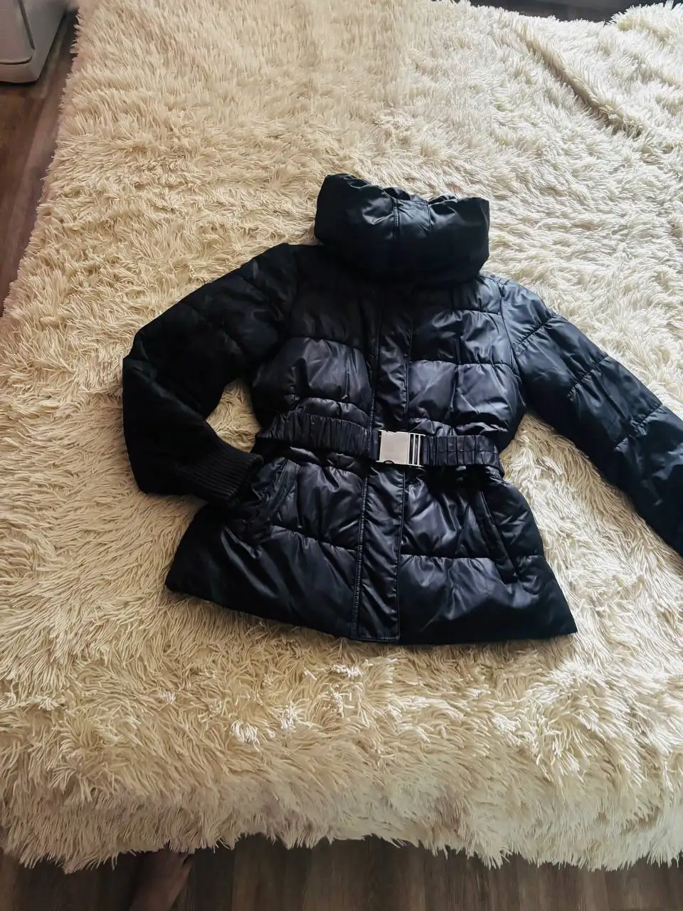 Куртка 42-44 размера - Верхняя одежда (Одежда) в Кемерово