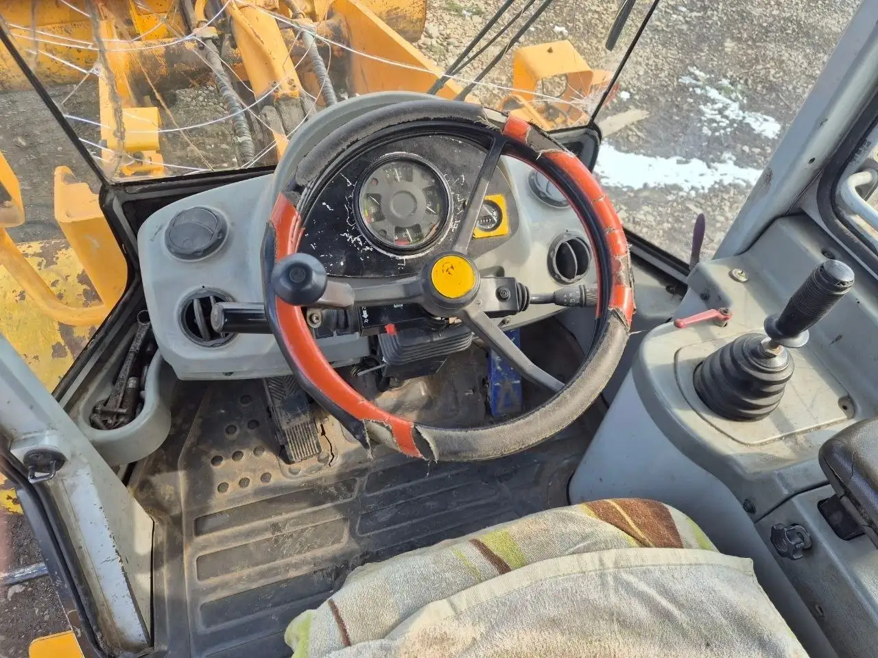 Продам фронтальный погрузчик HYUNDAI HL 730-7 2006 года - Спецтехника (Барахолка) в Кемерово