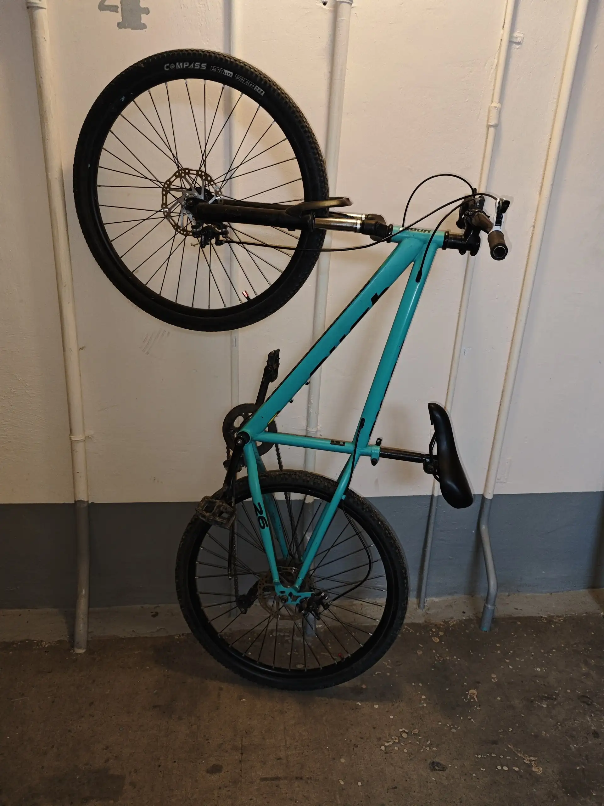 Велосипед Rush Hour 26" Рама 14 в хорошем состоянии - Барахолка в Кемерово