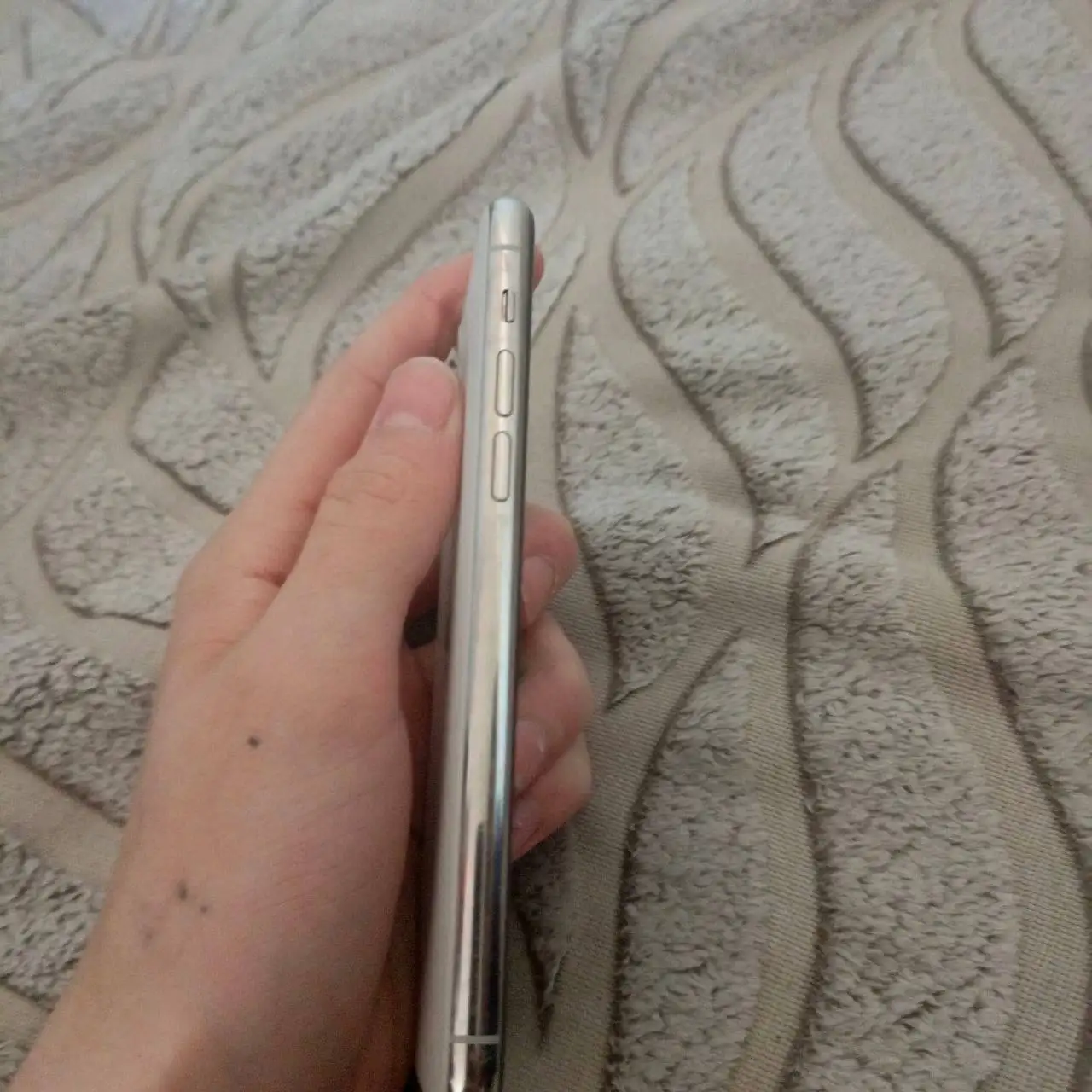 Обмен iPhone 11 Pro 64 ГБ - Смартфоны (Электроника) в Кемерово
