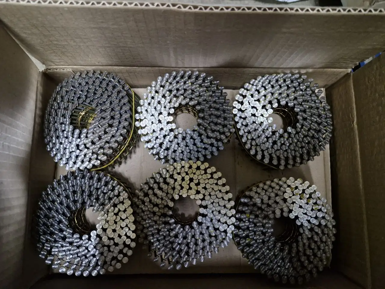 Продажа гвоздей для нейлера разных размеров - Строительные материалы (Барахолка) в Кемерово