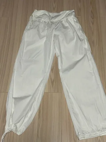 Новые летние брюки Promod 48 размера - Брюки в Кемерово