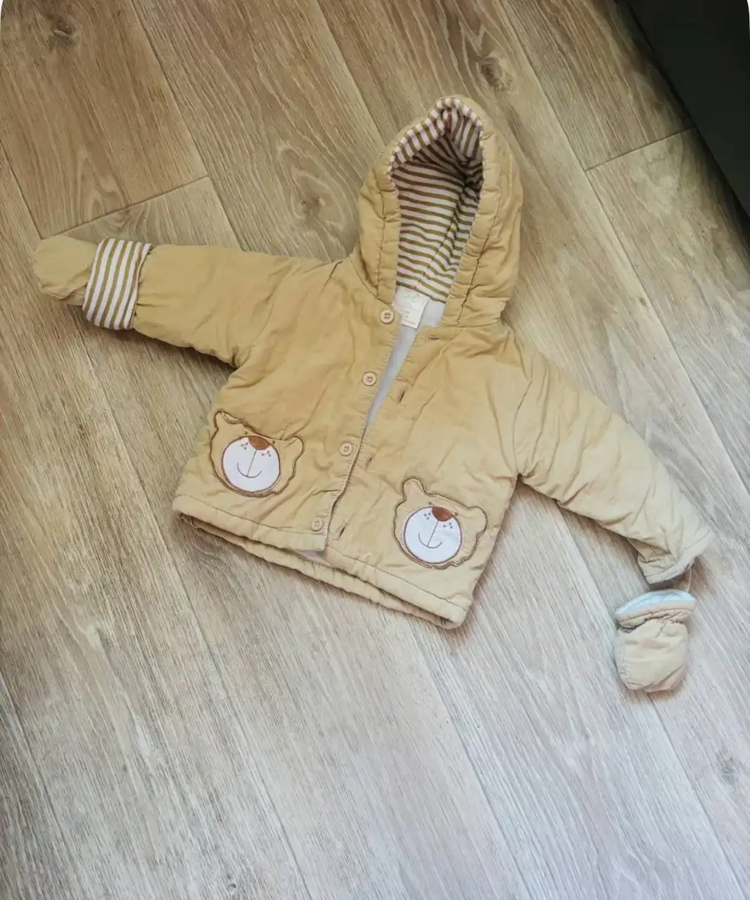 Ветровка бежевая детская с шапочкой и штанишками - Одежда для детей (Товары для детей) в Кемерово