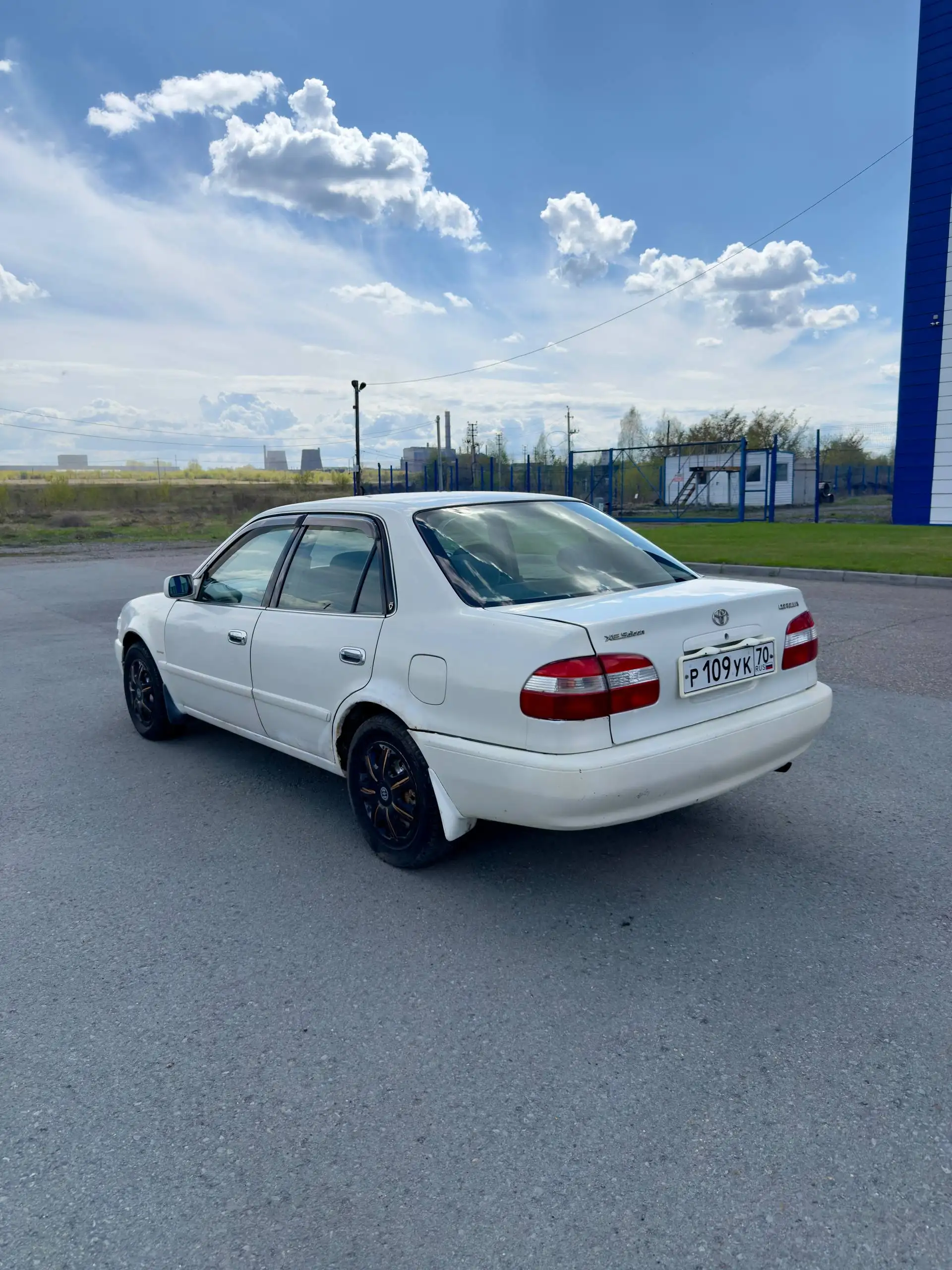 Toyota Corolla 2000 XE Saloon Limited - Легковые автомобили (Авто) в Юрга