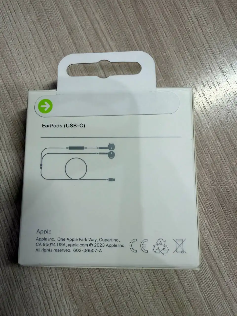 Наушники проводные Apple оригинал - Аксессуары (Электроника) в Кемерово