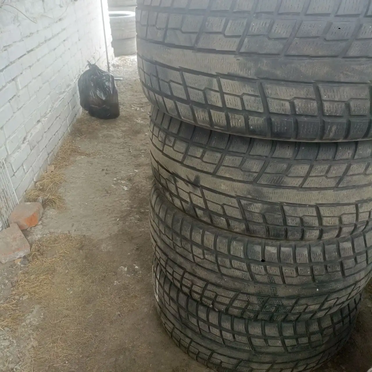 Продам резину 265/45 R21 - Шины и диски (Авто) в Кемерово