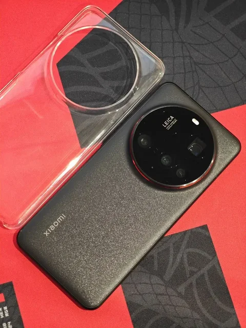 Xiaomi 15 Ultra фотофлагман - Электроника в Кемерово