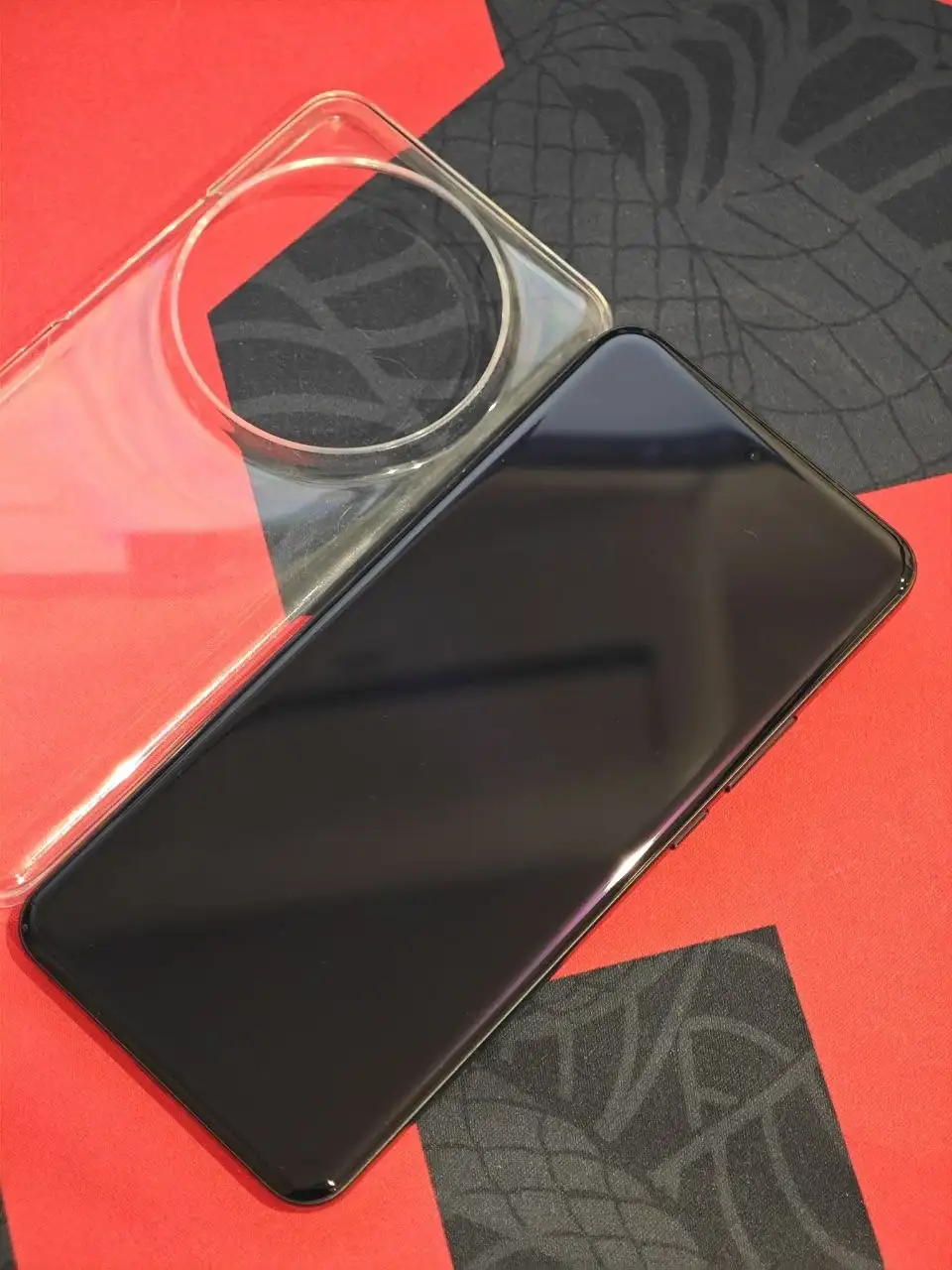 Xiaomi 15 Ultra фотофлагман - Мобильные телефоны (Электроника) в Кемерово