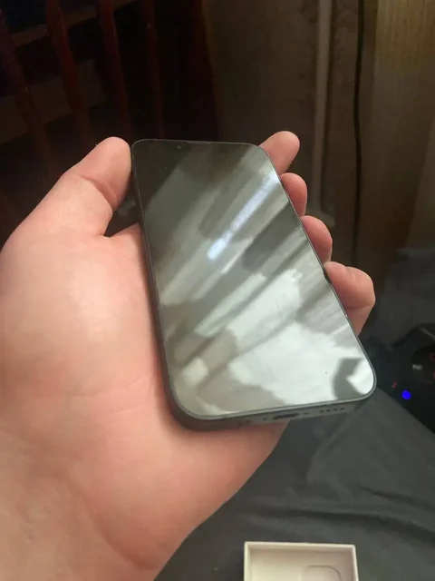 Продам/обменяю iPhone 13 mini 128 ГБ (заблокированный) - Электроника в Кемерово