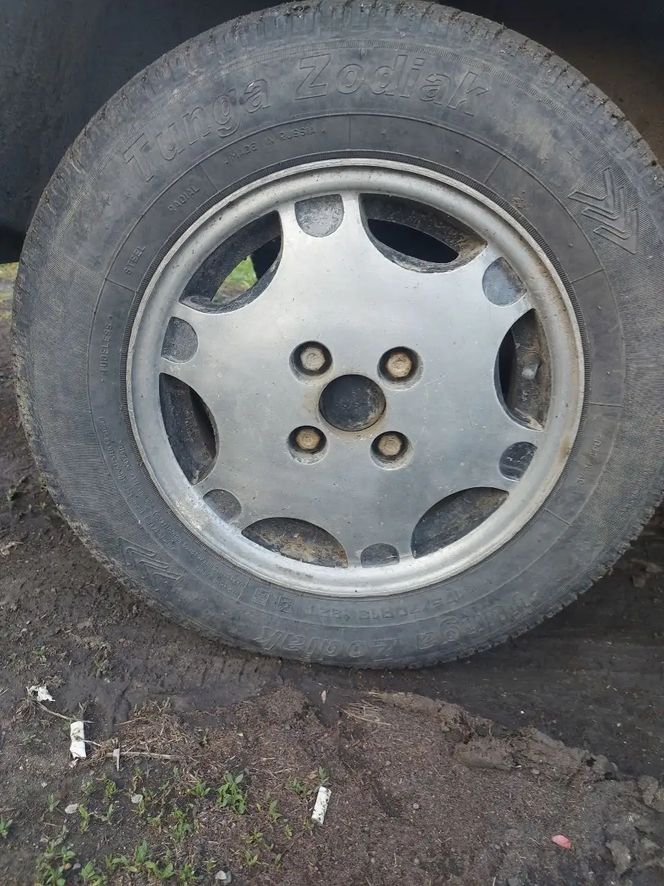 Продажа литого диска R13 - Диски (Авто) в Кемерово